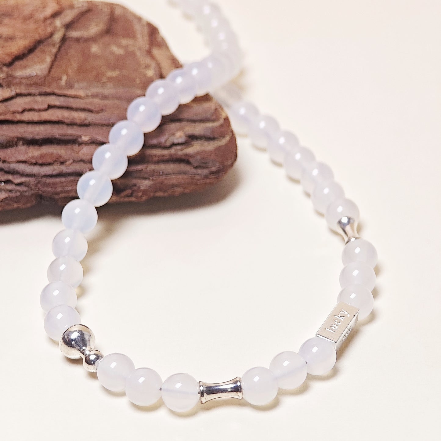 【INFINITE CLARITY】 White Agate Necklace