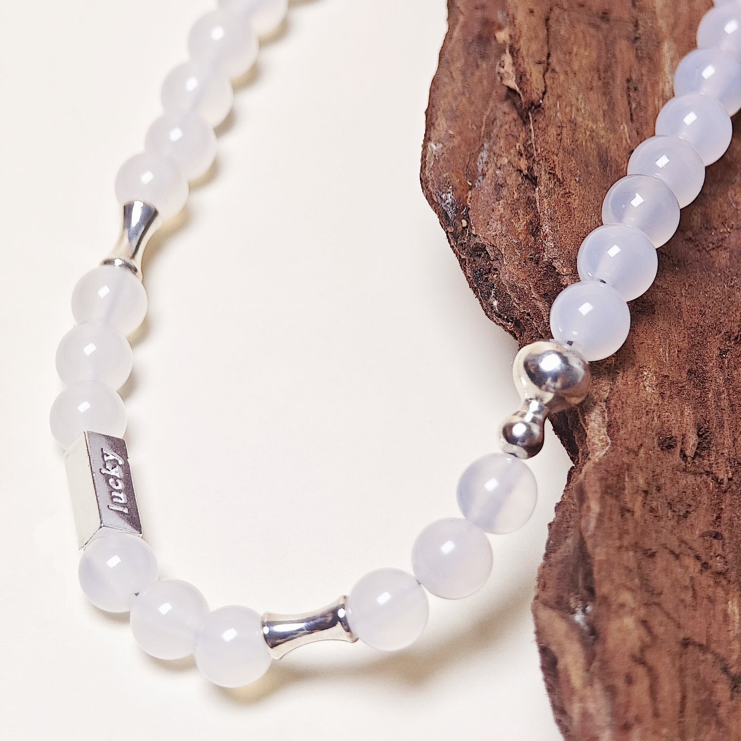 【INFINITE CLARITY】 White Agate Necklace