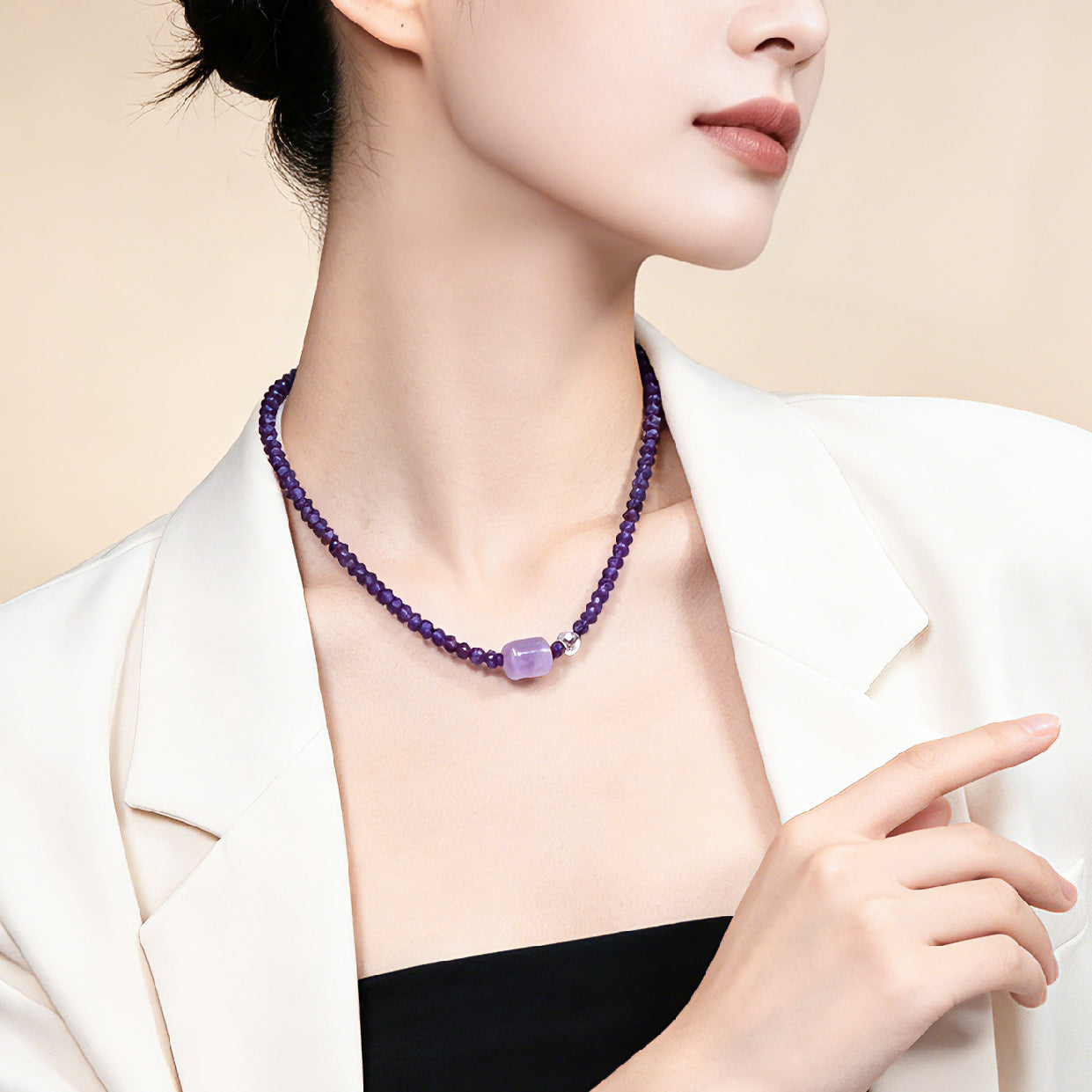 Glow of Purple Begonia Amethyst Necklace