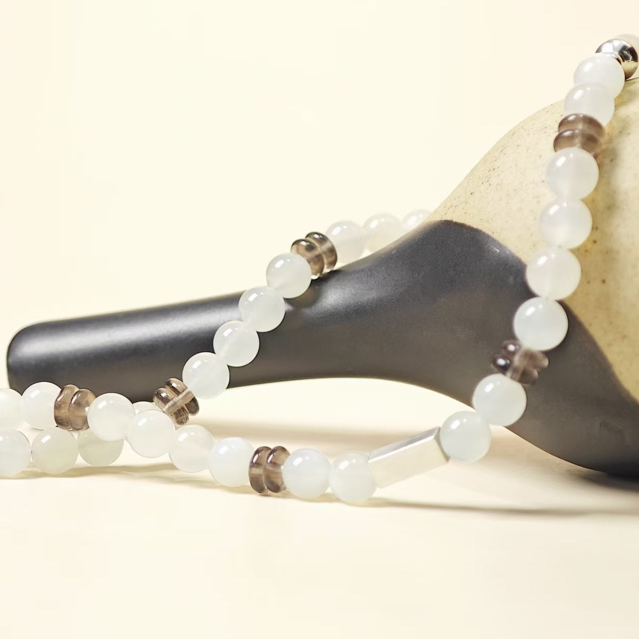 【INFINITE ATTRACTION】 Moonstone Necklace